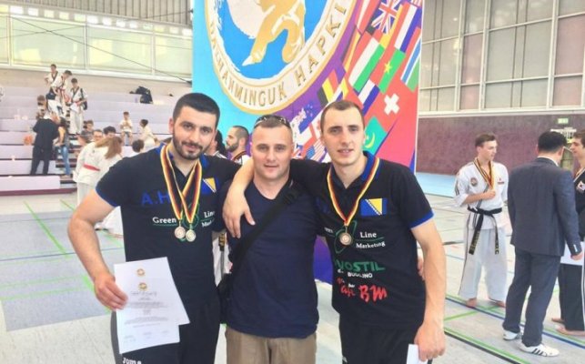 592d8664-e468-4520-9c22-48620a0a0a64-anel-i-alen-sa-ismetom-velagicem-718x446