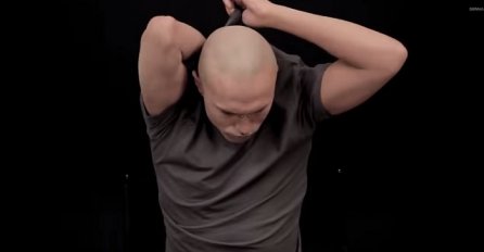 Ovaj čovjek je skinuo majicu, a ono što je uslijedilo će vas ostaviti bez teksta! (VIDEO)