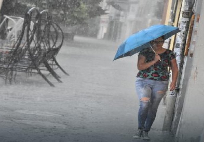 SAD SE KUPAMO U ZNOJU, ALI VEĆ NAREDNE SEDMICE STIŽE NAGLA PROMJENA VREMENA: Temperatura pada za više od 10 stepeni!