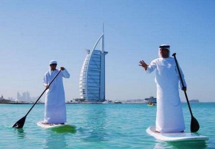 Prilično ZASTRAŠUJUĆE, novi trend u Dubaiju! (VIDEO)