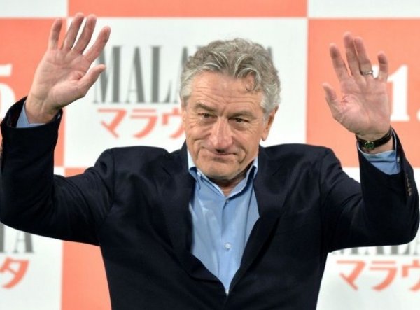 593471aa-ac24-4402-8f85-4e810a0a0a64-robert-de-niro