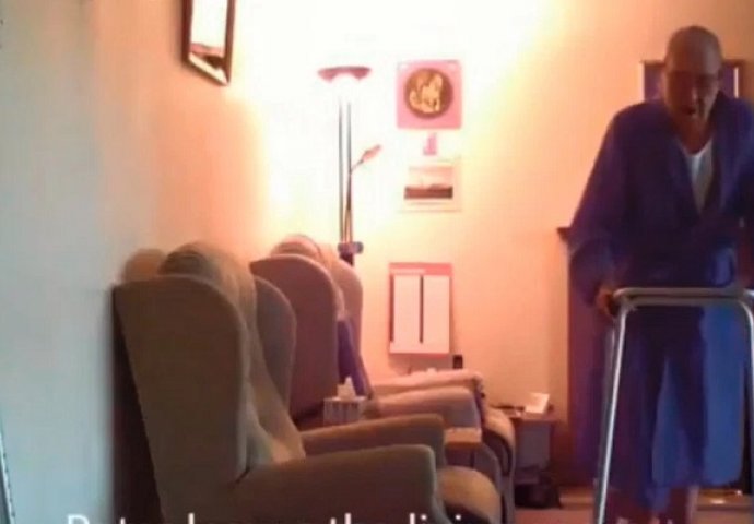 Snimak ostavlja bez riječi: Ovaj starac je mislio da gubi svoj um, a onda je njegova porodica postavila skrivenu kameru (VIDEO)