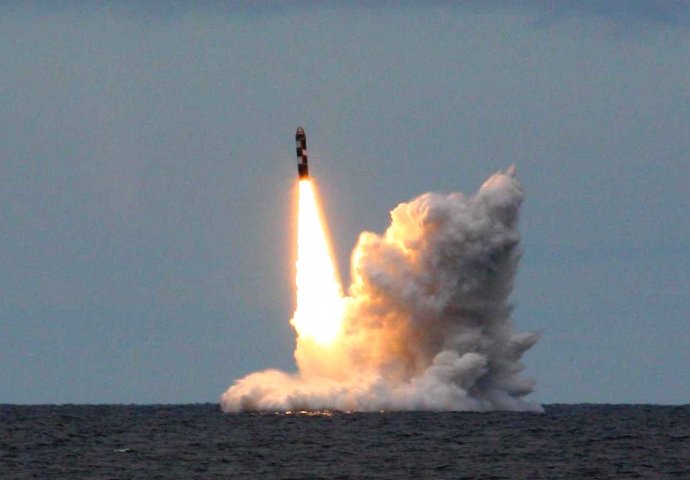 Nakon mnogih neuspješnih pokušaja lansiranja, Rusija jutros lansirala najveću raketu u svemir i to sa američkim satelitom!