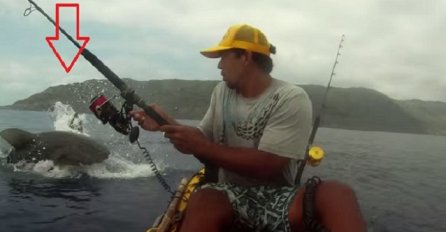 Krenuo je u ribolov svojim kajakom a onda je doživio šok života, pogledajte šta mu se desilo! (VIDEO)