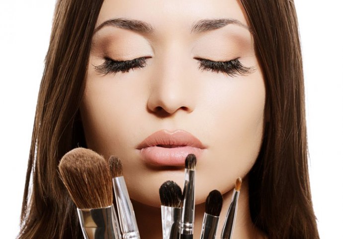 Ovaj make-up proizvod bi trebala imati APSOLUTNO SVAKA ŽENA