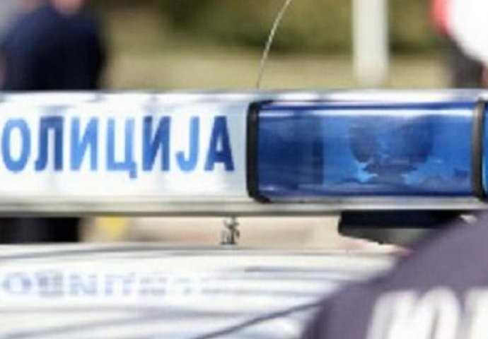 Dvojica mladića poginula u slijetanju automobilom u jezero kod Bijeljine