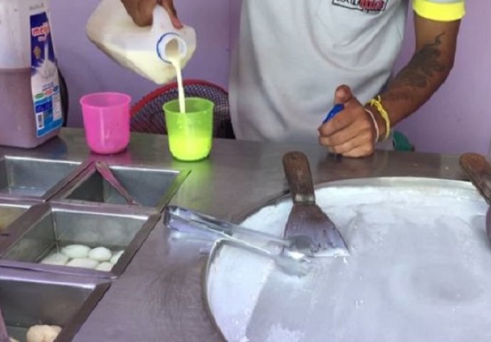 Majstor svog zanata: Kada vidite kako ovaj Tajlanđanin pravi sladoled, ostat ćete bez teksta! (VIDEO)