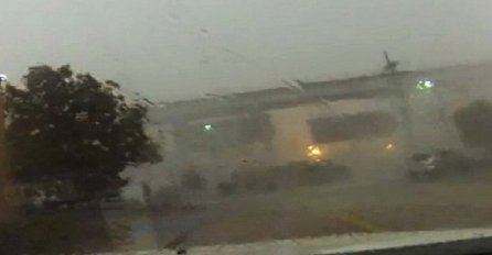Vozač voza odbio da se zaustavi tokom velike oluje, a onda se dogodilo nešto zastrašujuće! (VIDEO)