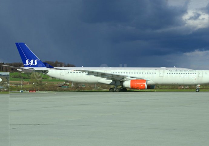 Avion prinudno sletio u Poljsku, nema povrijeđenih 