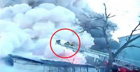 Kada se skladište vatrometa zapali, čak i vatrogasci bježe (VIDEO)