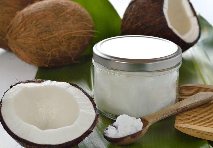 Da li znate da je kokosovo ulje štetno za jelo poput goveđeg loja i maslaca?