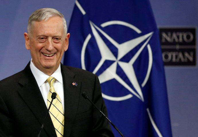 Mattis: SAD će oduzeti oružje Kurdima nakon pobjede nad ISIL-om