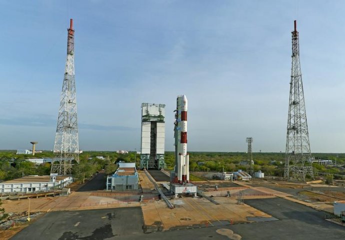 Indija u svemir lansirala raketu sa 31 satelitom