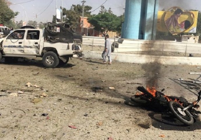 Najmanje 40 poginulih u eksplozijama u Pakistanu