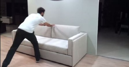 Izgleda kao običan kauč, no čekajte dok vidite šta krije (VIDEO)