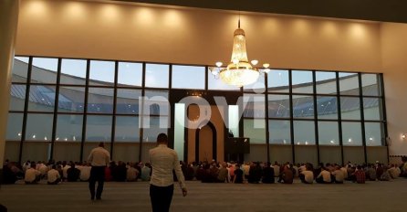 BUGOJNO: Centralna bajramska svečanost u džamiji Kulturnog centra princeze Dževhere (FOTO)