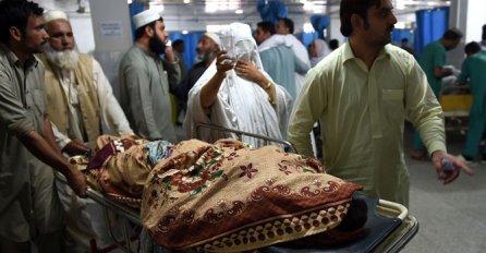 Pakistan: 20-ero djece među 132 poginulih u eksploziji cisterne
