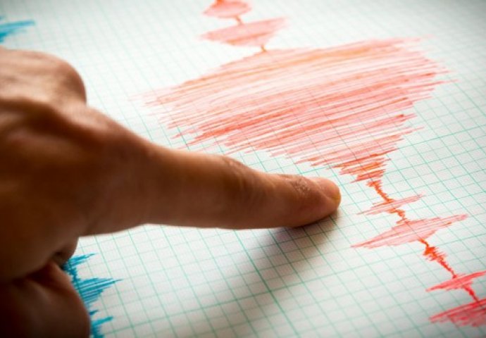 PANIKA: Zemljotres jačine 4,9 stepeni zatresao sjeveroistok zemlje!