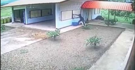Lopov je mislio da provaljuje u nečiju garažu, a sada mu se zbog ovog smije cijeli svijet! (VIDEO)