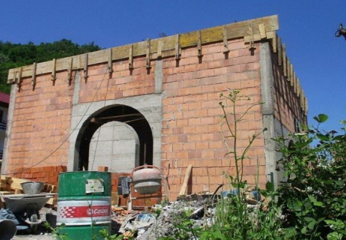 Anonimni vakif gradi petu gradsku džamiju u Srebrenici