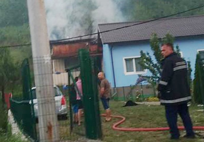 Tuzla: Vatrogasci ugasili požar u naselju Kojšino