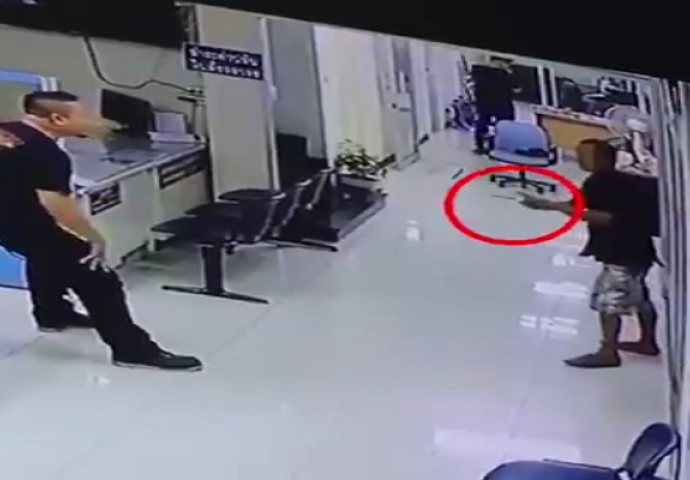 Napadač je izvukao nož u sukobu sa policajcem, njegova reakcija je iznenadila cijeli svijet! (VIDEO)