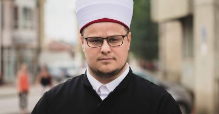 DNEVNIK Imama Čaršijske džamije u Prijedoru : 'Baklavu je pravila Alma, nosila Jelena, dijelio Mile, a jeli Prijedorčani'!