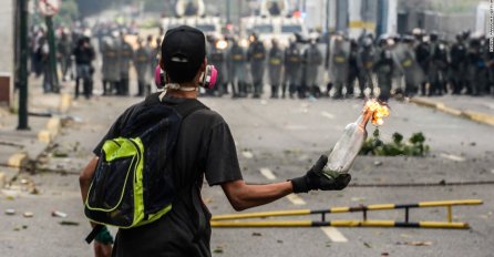 Nove žrtve u Venecueli, četvero poginulo na protestima