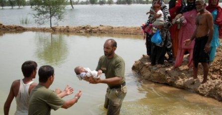 VELIKO NEVRIJEME: U poplavama poginulo najmanje 11 osoba, veliki broj povrijeđenih