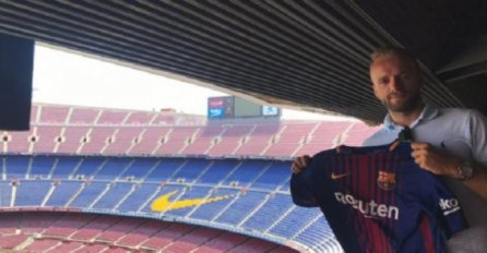 POSTAO INTERNET SENZACIJA : Podvalio da je prešao u Barselonu!