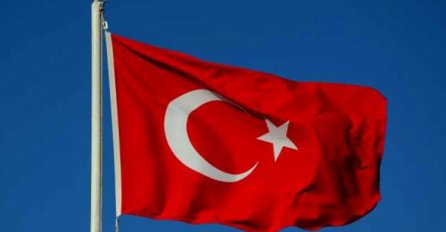 Turska: Napadač ušao u sud, ubio policajca, pa sebe 