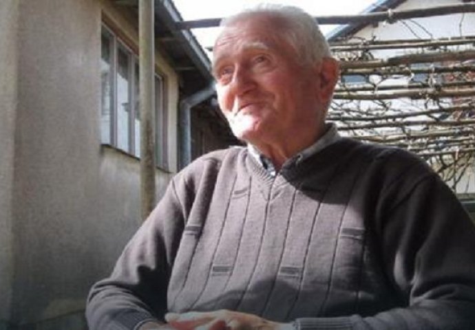 Starac iz Bosne žrtva BIZARNE PREVARE: Crnka ga masirala, plavuša mu ukrala novac