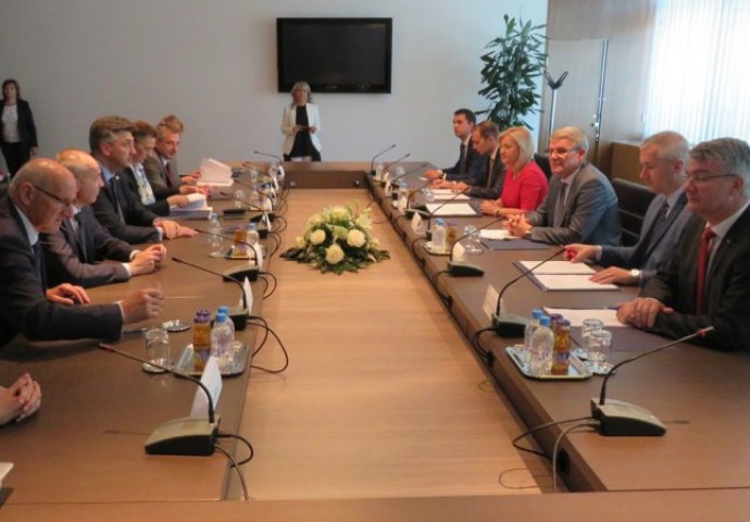 Članovi Kolegija PD PSBiH razgovarali s delegacijom Vlade Hrvatske