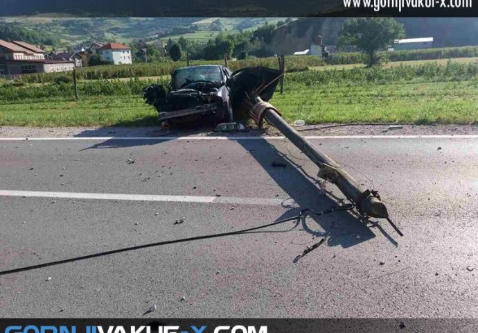 Gornji Vakuf – Uskoplje: U teškoj saobraćajnoj nesreći se traktor popolovio