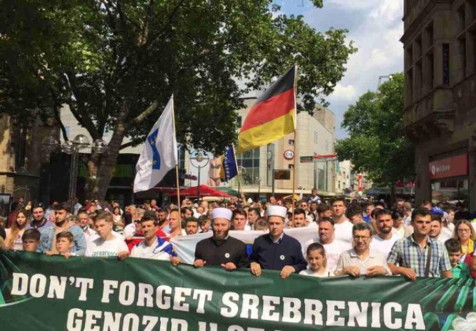 U Dortmundu šetnja za Srebrenicu