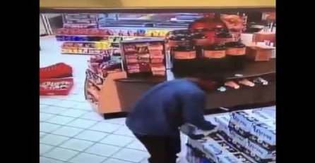 Crnac iz prodavnice htio ukrasti dvije gajbe piva, ono što mu je ovaj prodavač uradio prepričavat će se godinama! (VIDEO)