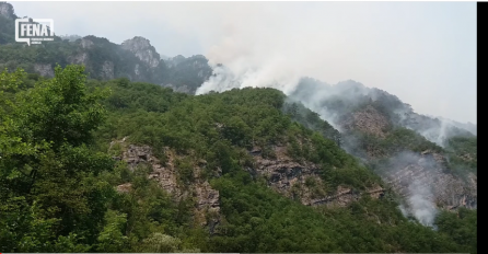  Požar u Jablanici se širi, čeka se djelovanje helikoptera (VIDEO) 