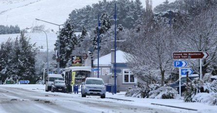 Zimska oluja na Novom Zelandu, 10.000 domaćinstava bez struje