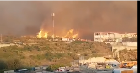 Požar se nezaustavljivo širi u Splitu:  Gori groblje i smetlište, evakuirani neboderi, grad čeka katastrofa (VIDEO)