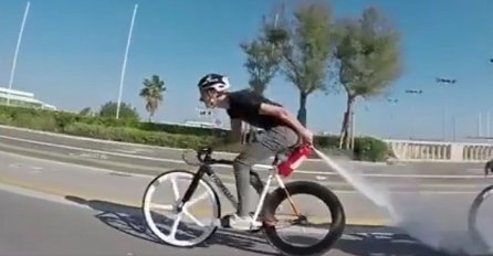 Ušao je među najluđe ljude na planeti sa ovom vožnjom bicikla, pogledajte zašto (VIDEO)