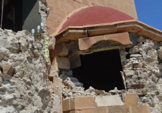  Najmanje 500 povrijeđenih u potresu u Grčkoj i Turskoj