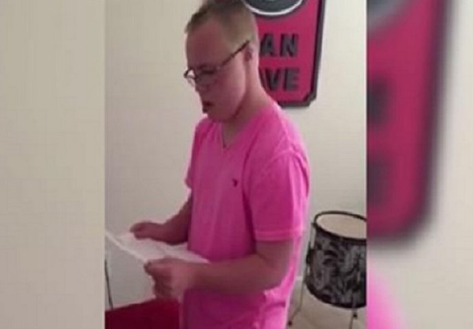 Dječak sa Downovim sindromom primljen na koledž, njegova reakcija sve govori! (VIDEO)