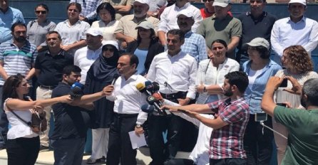 Prokurdska stranka u Turskoj pokrenula proteste zbog masovnih hapšenja