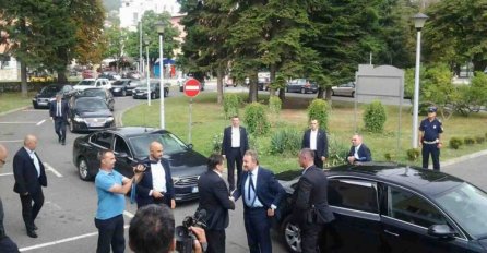 Izetbegović: Političari u BiH ne trebaju biti opozicija interesu države i naroda