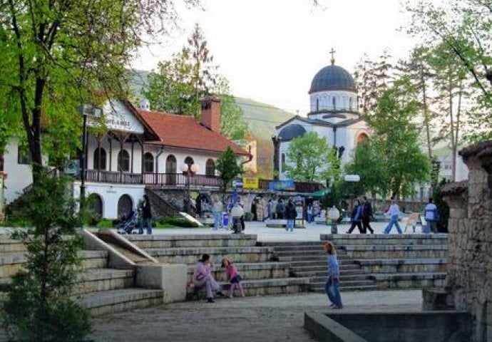 DESET BISERA SRBIJE U jednoj banji noćenje košta SAMO 350 DINARA, a evo gdje se koje bolesti NAJUSPJEŠNIJE LIJEČE