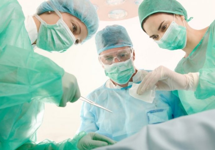 Muškarac umro tijekom operacije povećanja penisa zbog  fatalne greške hirurga
