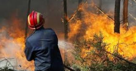 TREBINJE: Požar se širi prema MINSKOM POLJU - VATROGASCIMA TREBA POMOĆ!