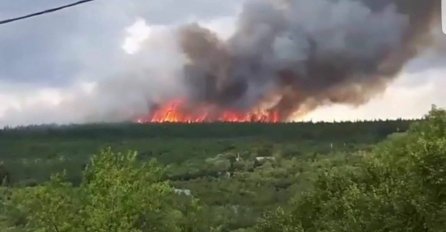 PONOVNO AKTIVIRAN VELIKI POŽAR: Ugrožena sela, vatra stigla do kuća!
