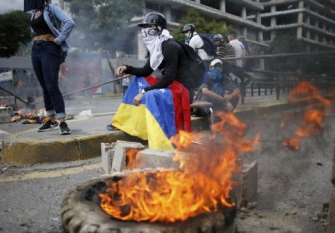 Situacija u Venecueli kritična - Formirana nova skupština koja je ODMAH smijenila tržavnu tužiteljicu!