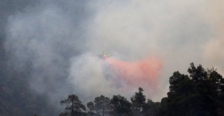 PROGLAŠENO VANREDNO STANJE: Počela evakuacija stanovništa zbog zastrašujućih požara!